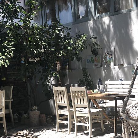 Alacati Sardunya Hotel ภายนอก รูปภาพ